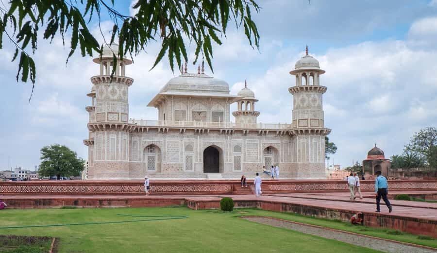 Delhi to Agra: Overnight Car Tour Including the Taj Mahal - Deep Dive into Highlights & Experiences