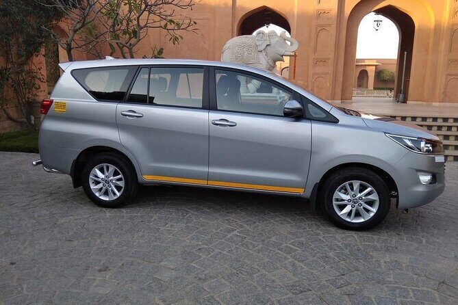 Delhi to Agra Private Transport  One Way Car/Taxi Service - FAQ  