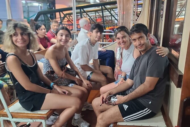 Deluxe Hong Kong City Tour using Mercedes-Benz V-Class Car+ Guide - Who Is This Tour Best For?