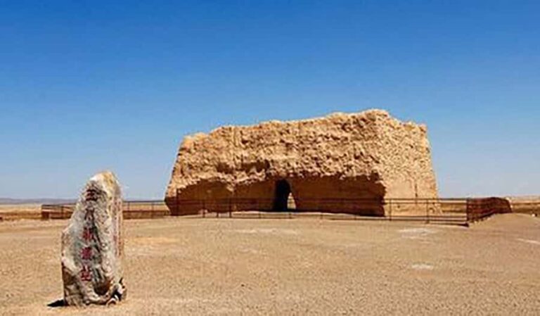 Dunhuang: Private Day Tour to Jade Gate&Han Great Wall - How This Tour Offers Value