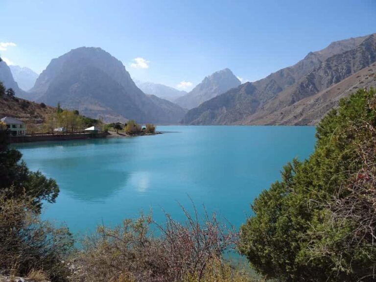 Dushanbe: Iskanderkul Lake with Scenic Drive - Transportation and Group Dynamics