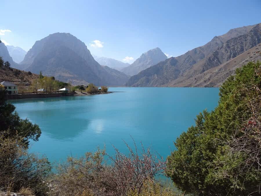 Dushanbe: Iskanderkul Lake with Scenic Drive - Transportation and Group Dynamics
