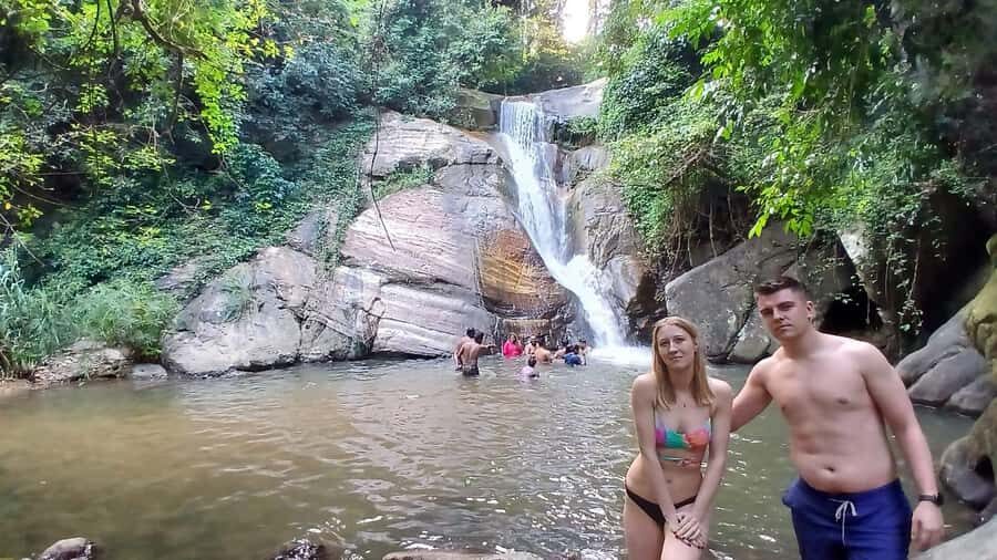 ELLA Lipton Seat Tea Test & Pluck 9Arch, Waterfalls, & Food - The Itinerary and What to Expect