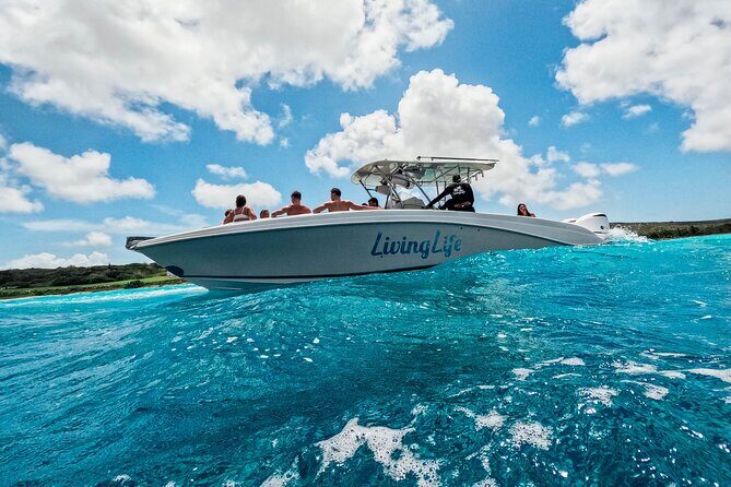 Exclusive 38ft Yacht Charter Experience in Klein Curaçao - Why this tour offers great value