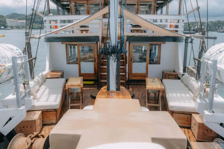 Exclusive Komodo Islands Sail Lombok to Flores 4 Days Trip - What Makes This Tour Stand Out?