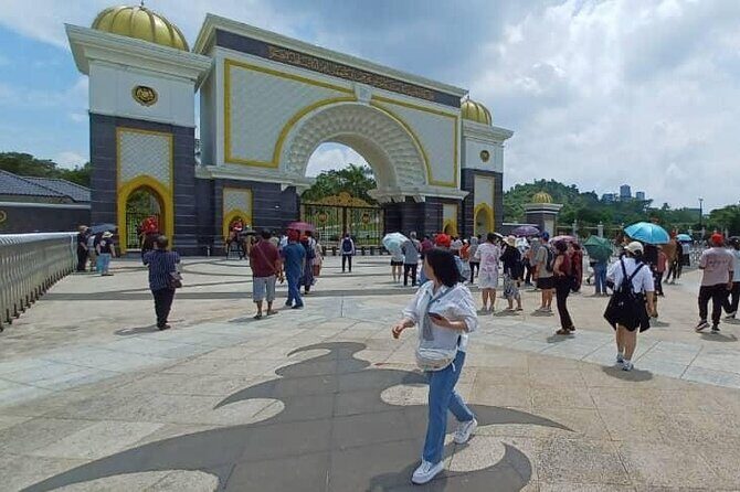 Exclusive Kuala Lumpur Half Day City Tour - Analyzing the Itinerary: Each Stop’s Appeal and Considerations