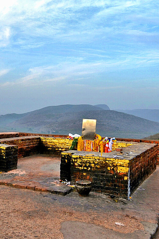 EXCURSION TOUR OF RAJGIR & NALANDA FROM BODHGAYA - Analyzing the Experience: Is It Worth It?