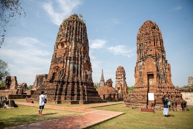 Explore Ancient Ayutthaya Historical Park Day Tour in Bangkok - Who Is This Tour Best For?