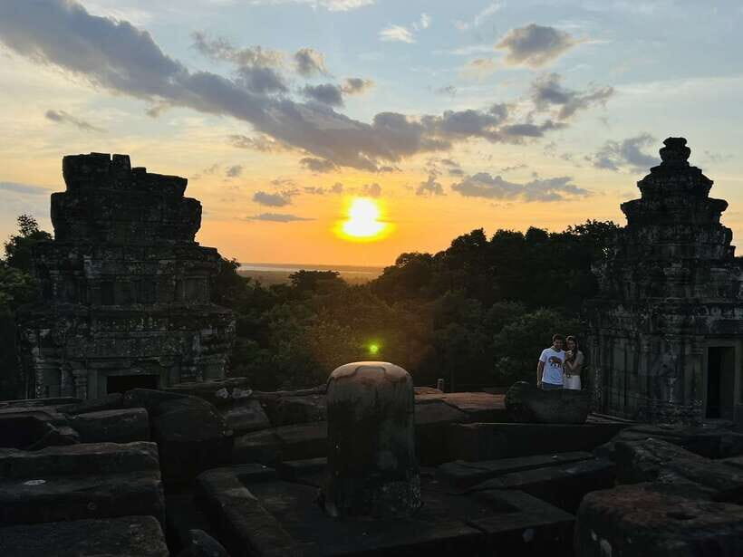 Explore Angkor Wat by Bike and Sunset - A Deep Dive Into the Itinerary