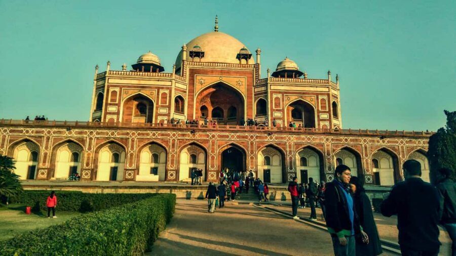 Explore Delhis Rich Heritage from Jaipur - Exploring Chandni Chowk: The Heartbeat of Old Delhi