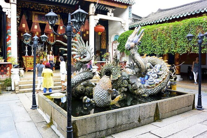 Explore Hoi An Ancient Town and Coconut Village with Dinner - Transitioning to Hoi An: A Step Back in Time