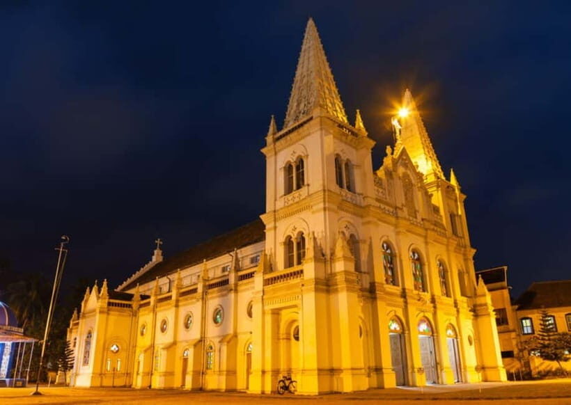 Explore Kochi in Nightlights: Guided Tour by Foot - Practical Details and What to Expect