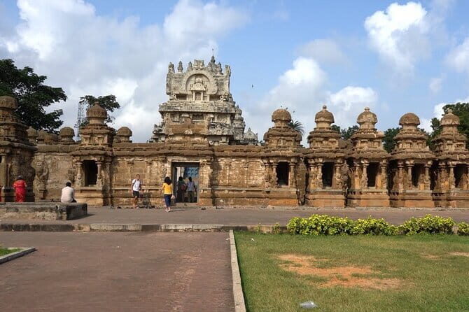 Explore Mahabalipuram & Kanchipuram: A Day Trip from Chennai! - Practical Details & What to Expect