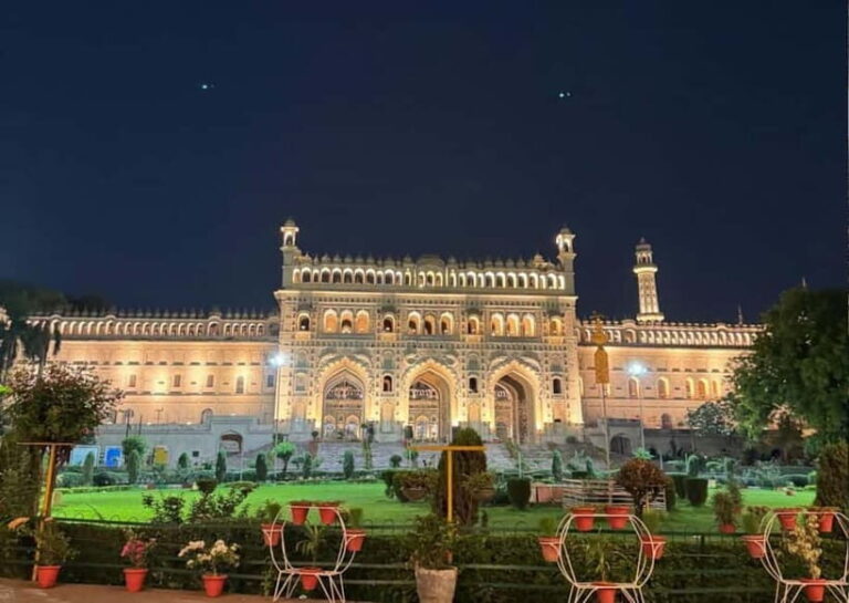 Exploring Lucknow in Nightlights: Guided Tour by Foot - What’s Included and What You Should Expect
