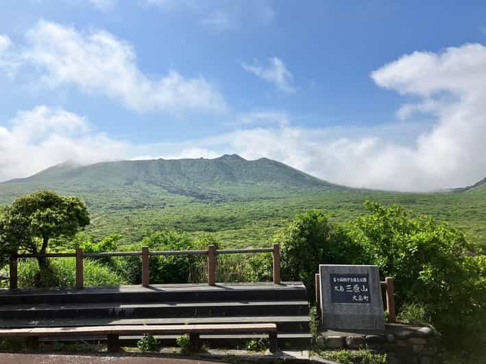 Feel the volcano by trekking at Mt.Mihara - Practical Details and Tips