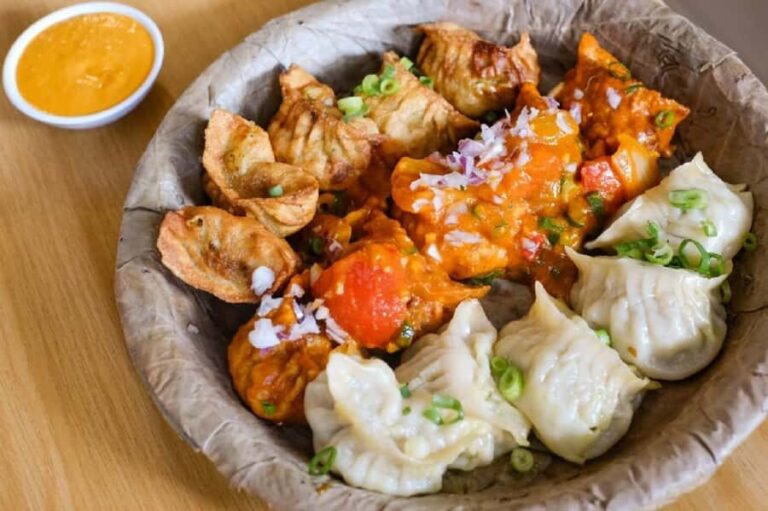 Flavors of Nainital: Guided 7+ Street Food Tasting Tour - The Food Experience: Authenticity and Variety