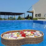 Floating breakfast - Who Will Love This?