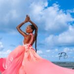 Flying dress session - The Pros and Cons: Balancing the Experience