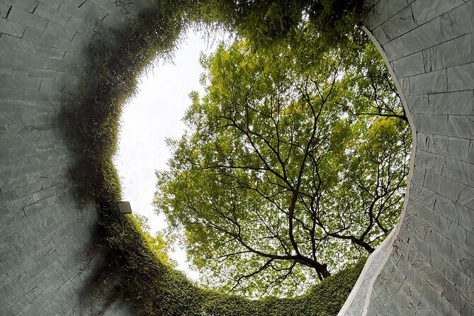 Fort Canning and Singapore River Join In Walking Tour - Meeting Point and Timing