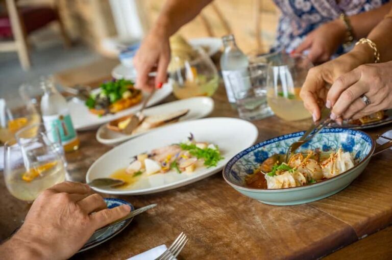 From Adelaide: Boutique McLaren Vale Wine Tour with Lunch - The Itinerary in Detail