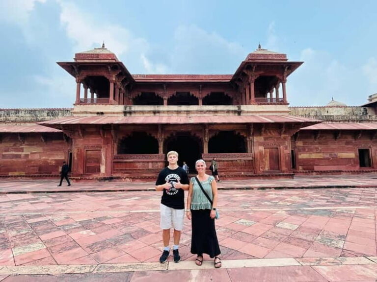 From Agra: Private Fatehpur Sikri Guided Tour - What to Expect on the Tour