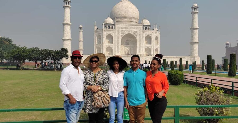 From Agra: Private Taj Tour Guide Agra - What to Expect on the Tour