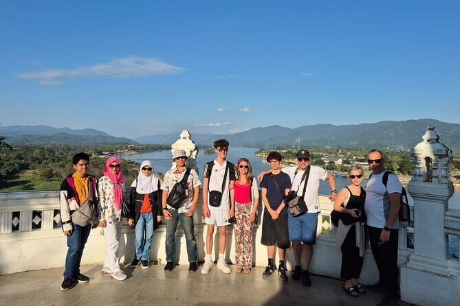 From Chiang Rai: 7 wonder Full-Day Tour and Thai Buffet lunch - Practical Considerations