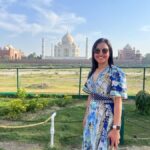 From Delhi : Agra Overnight Tour with Fatehpur Sikri - Day 1: Exploring Agra’s Historic Sights
