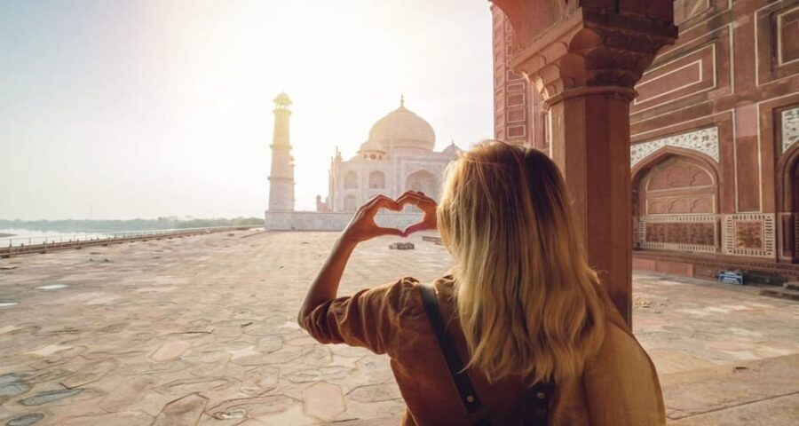 From Delhi/Agra: Taj Mahal Tour with Rental Saree Experience - Who Is This Tour Best For?