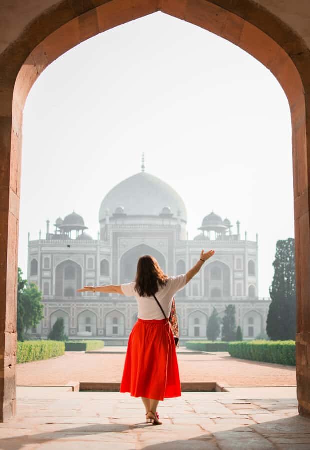 From Delhi: Delhi-Agra-Jaipur Tour for Solo Female Traveler - Detailed Breakdown of the Itinerary