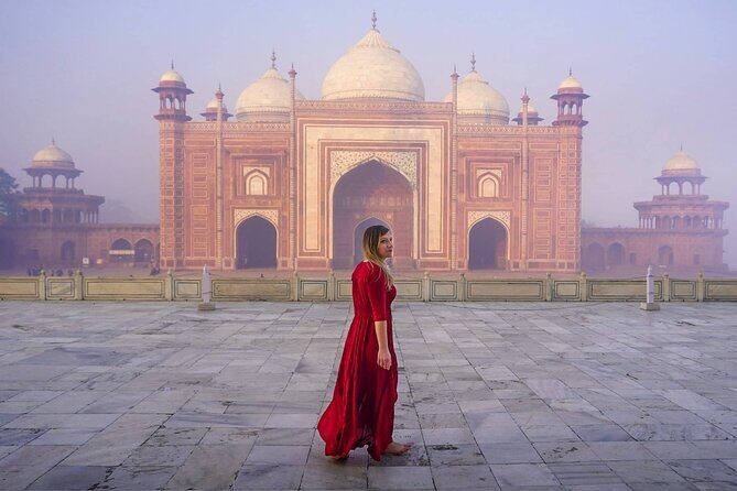From Delhi: Luxury Group tour of Agra by Car- TOP RATED TOUR - What’s Included and What’s Not