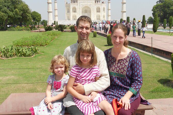 From Delhi: Luxury Group tour of Agra by Car- TOP RATED TOUR - A Detailed Look at the Itinerary