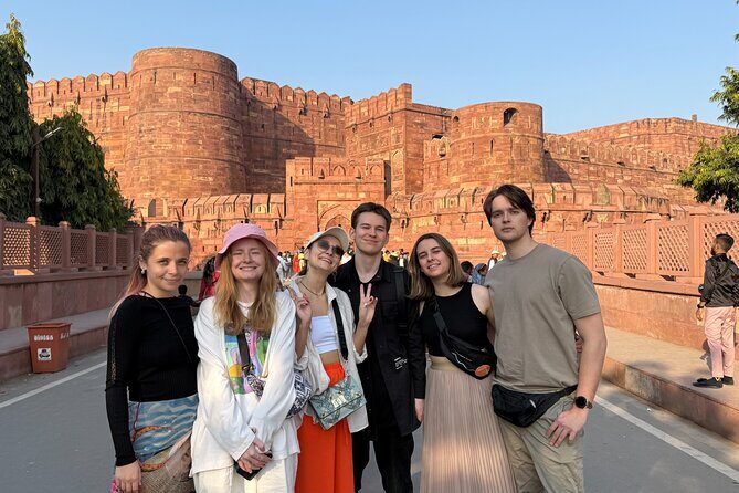 From Delhi: Private Agra & Taj Mahal Tour with 5 * Lunch - What Makes This Tour Stand Out?