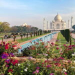 From Delhi: Private Taj Mahal & Agra Tour with 5* Lunch - Exploring the Taj Mahal
