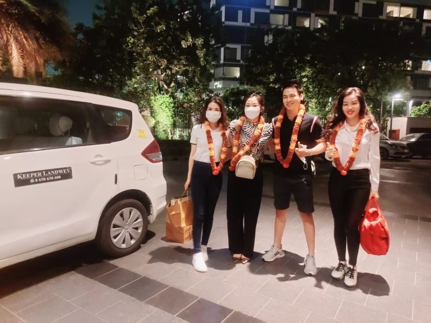 From Delhi: Private Taj Mahal and Agra Tour by Express Train - The Experience Itself