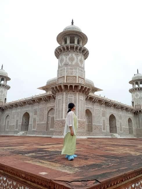 From Delhi -Same Day Agra Tour by Express Train - Transportation & Comfort: What to Know