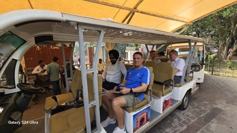 From Delhi: Skip the Line Taj Mahal & Agra Fort Guided Tour - Transportation and Logistics