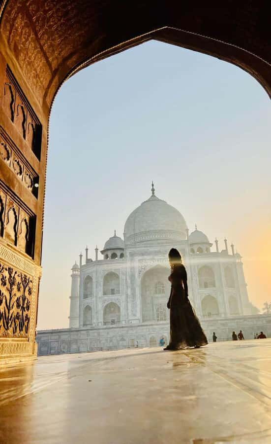 From Delhi: Skip-the-Line Taj Mahal & Agra Fort Tour - What Makes This Tour Special?