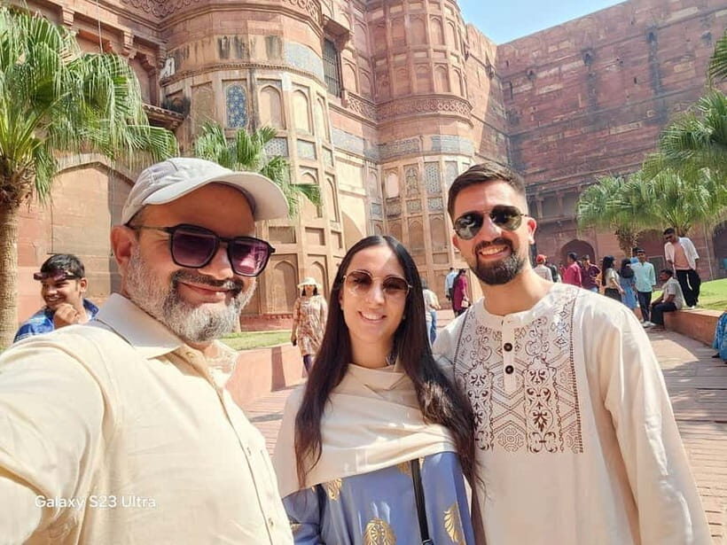 From Delhi: Taj Mahal & Agra Private Day Trip with Transfers - Authentic Insights from Travelers