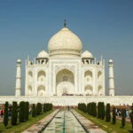 From Delhi: Taj Mahal Sunrise, Agra Fort, and Baby Taj Tour - Visiting the Taj Mahal: A Masterpiece at Dawn