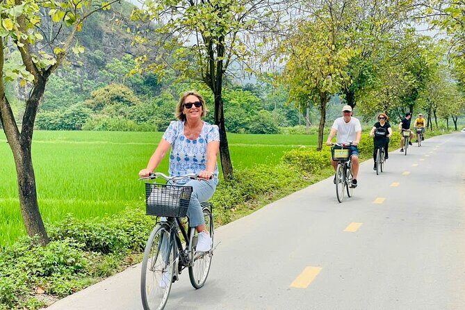 From Hanoi: Full-Day to Hoa Lu & Tam Coc with Biking, Boat Ride - Starting Off Early: Pickup and Travel