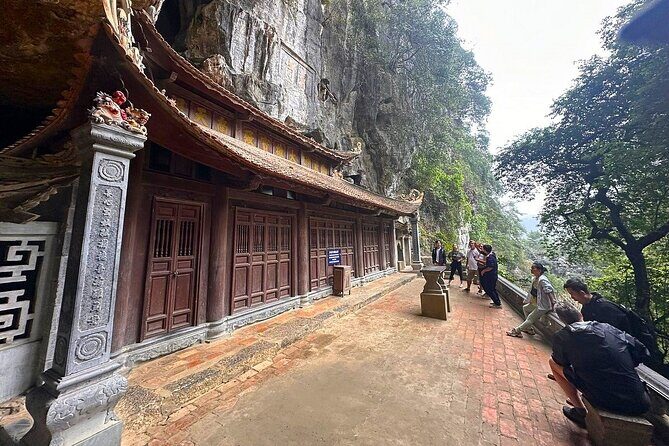 From Hanoi: Private Tour of Trang An, Bich Dong & Mua Caves - Detailed Breakdown of the Itinerary