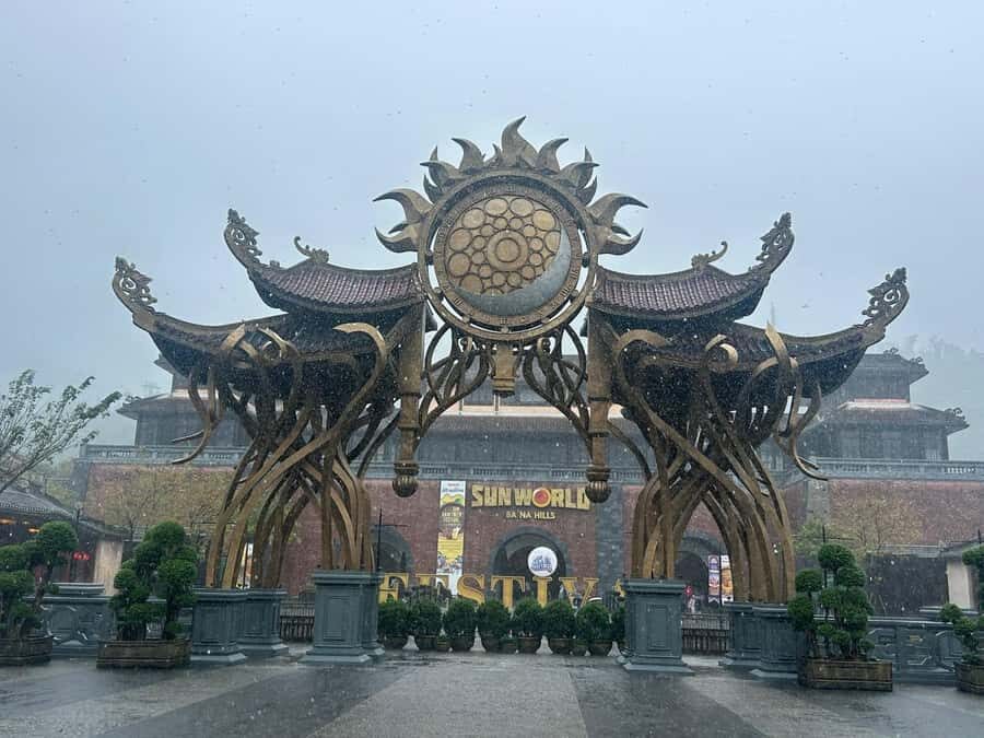 From Hoi An/Da Nang: Golden Bridge, Pagoda, & Marble MT - Exploring the Highlights of the Tour