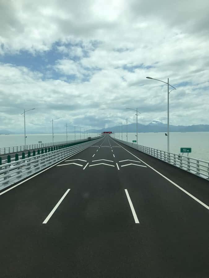 From Hong Kong: Macau Night Tour via HZMB w/Dinner, Transfer - Photo Stops at Cotai Strip: The Londoner and The Parisian