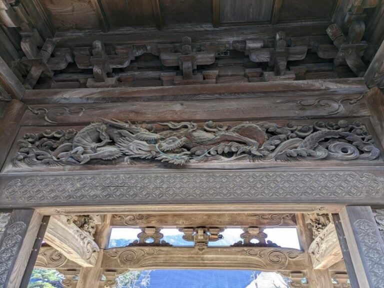 From Kanazawa: Shirakawa-go, Gokayama and Wood Carving art - FAQ
