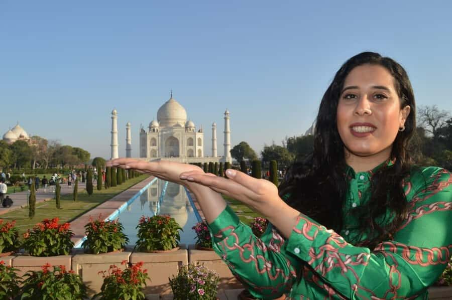 From MathuraAgra Same-Day Tour Taj Mahal & Agra Fort Visit - What Makes This Tour Stand Out?