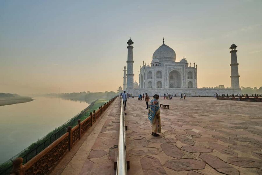 From New Delhi: Private Layover Taj Mahal Day Tour by AC Car - Detailed Breakdown of the Experience