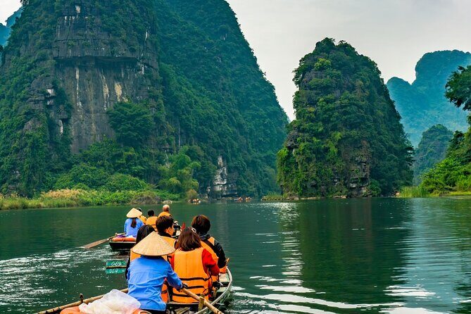 From Ninh Binh: Trang An Grottoes, Bai Dinh Pagoda & Mua Cave - Who Will Love This Tour?