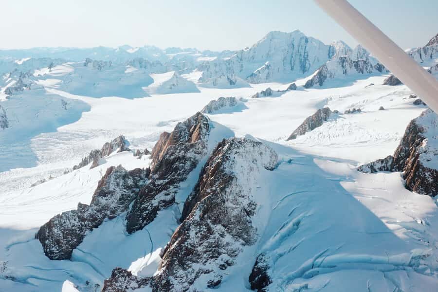 From Queenstown: Mount Cook Day Trip via Scenic Flight - The Scenic Flight: Highlights and What to Expect