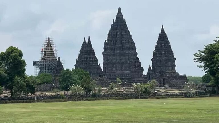 From Semarang Port: Borobudur, Mount Merapi, Prambanan, etc. - What Makes This Tour Stand Out?